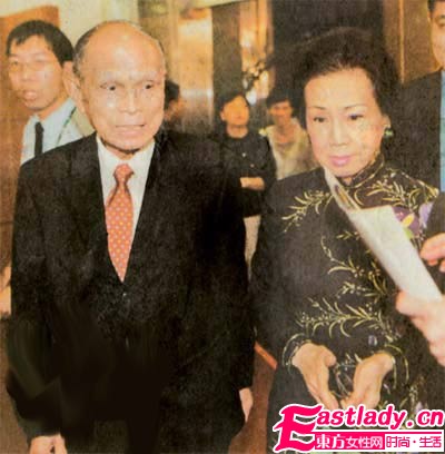 豪门与女星结下不解之缘 演绎父子 争女 戏码