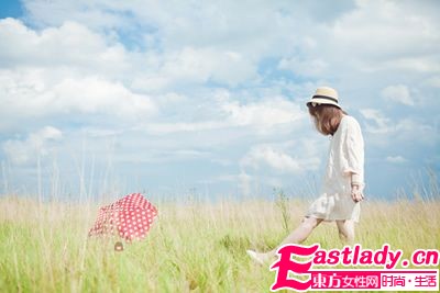 90后女孩与一个单身男人的激情爱恋