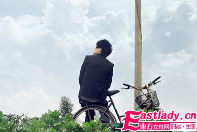 她娴熟狂野的床技让我沦陷