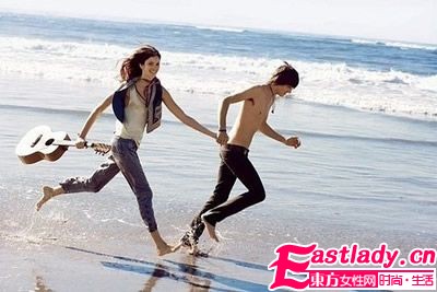 美少妇嘿咻男公关极度销魂