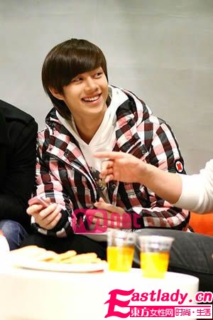 无耻老公下药把我献给别人