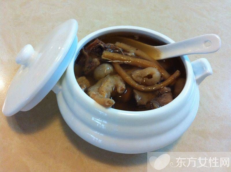 药膳鸡汤的做法 学会这招鸡汤轻松搞定