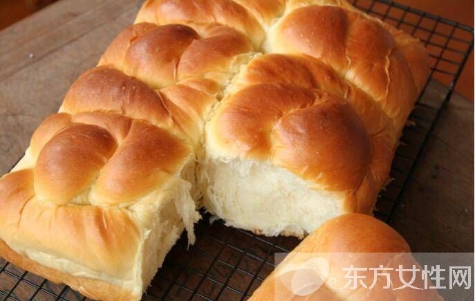 老式面包的做法大公开 烹饪技巧需牢记