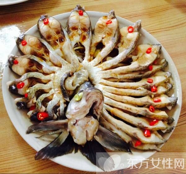 如何做清蒸鱼 蒸鱼的七个秘密八种做法