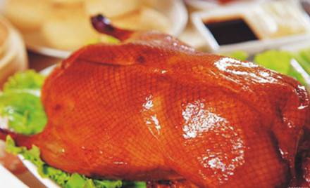 北京烤鸭家常做法大公开 吃法也要讲究