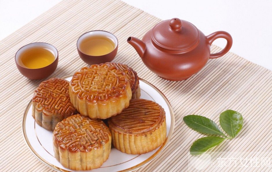 月饼的传统做法介绍 你知道月饼的由来吗