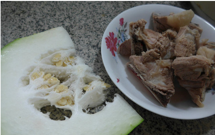 家常大骨头汤的做法大全 营养又美味