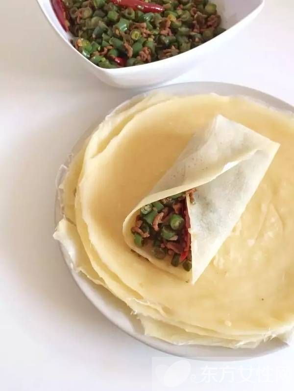 煎饼的做法怎么做 简单步骤教你做煎饼卷肉末豆角