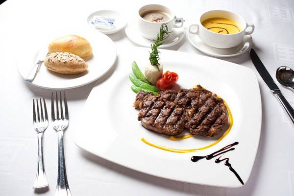 教你牛排怎么做才好吃 牛肉暖胃又含铁好处多