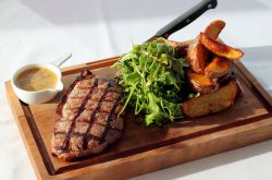 教你牛排怎么做才好吃 牛肉暖胃又含铁好处多