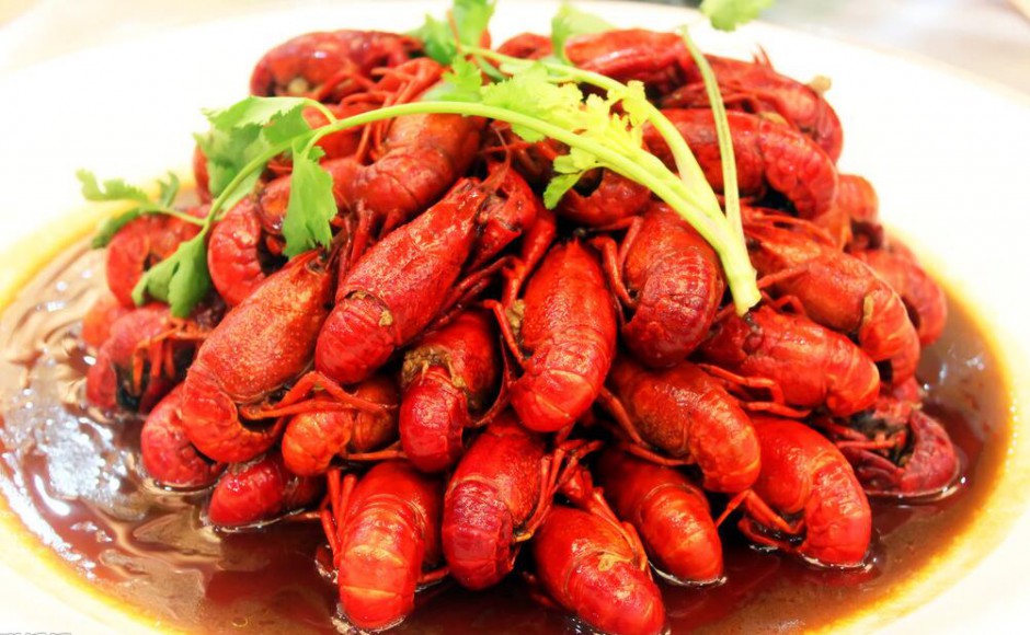 美味十三香龙虾的做法 味鲜且低脂肪