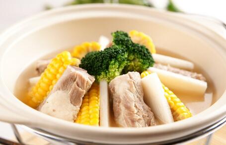 山药玉米排骨汤的做法步骤有哪些 有怎样的功效作用