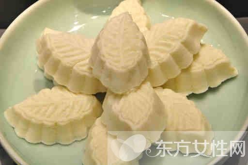 芡实糕的做法 好吃的芡实糕居然有怎么多功效