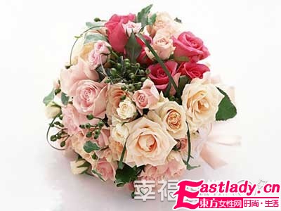 2010秋冬最新新娘手捧花搭配技巧