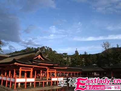 深秋初冬蜜月游 十一月好玩蜜月地推荐