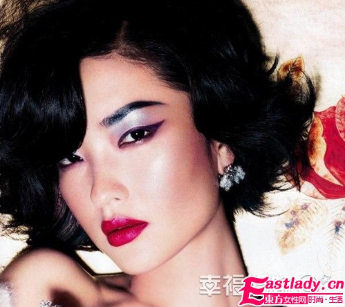 丹凤眼东方美 百变杜鹃示范古典新娘妆