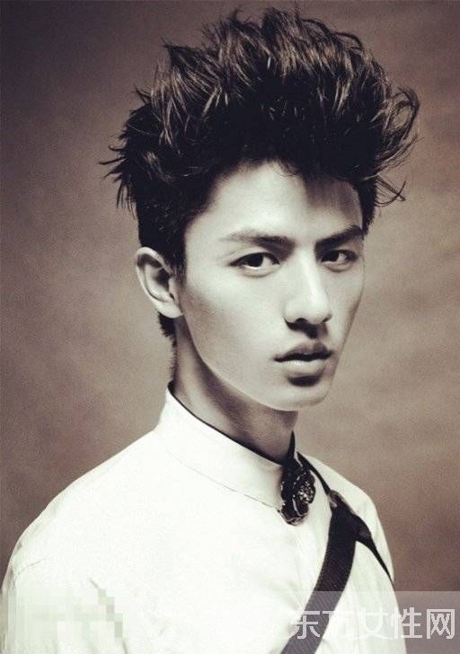 刘畅老婆吴子佳到底有多富 颜值爆表的一家子