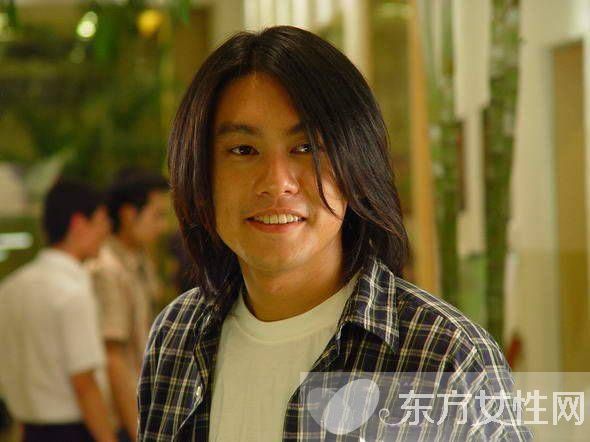 朱孝天落泪自称患罕见病 即将大婚老婆韩雯雯资料