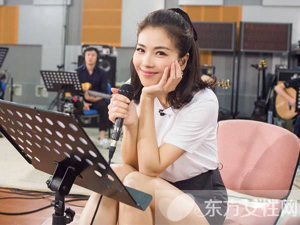 刘涛老公王珂背景个人资料 微博大赞爱妻自称吃软饭