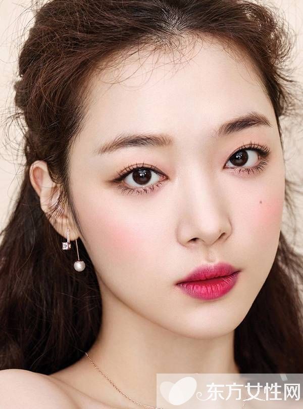 雪莉ktv照片事件真相曝光 凸点不雅照不堪入目