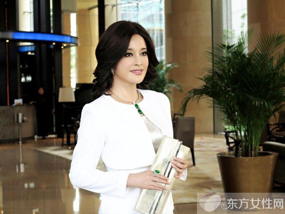 刘晓庆的卵巢保养靠什么 为何说她是 蛮横 的女人