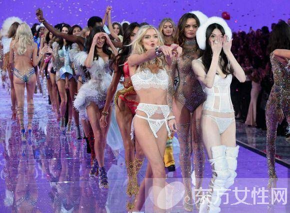 中国超模何穗整容了吗 走红前照片简直不敢看