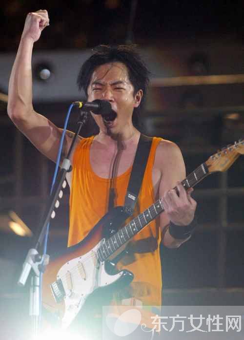 beyond吉他手黄贯中个人资料 没有七彩祥云却娶了 紫霞仙子