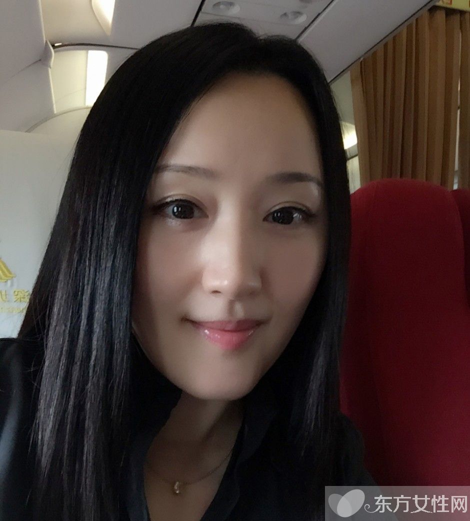 杨钰莹现任老公资料曝光 携5岁儿子逛商场遭拍