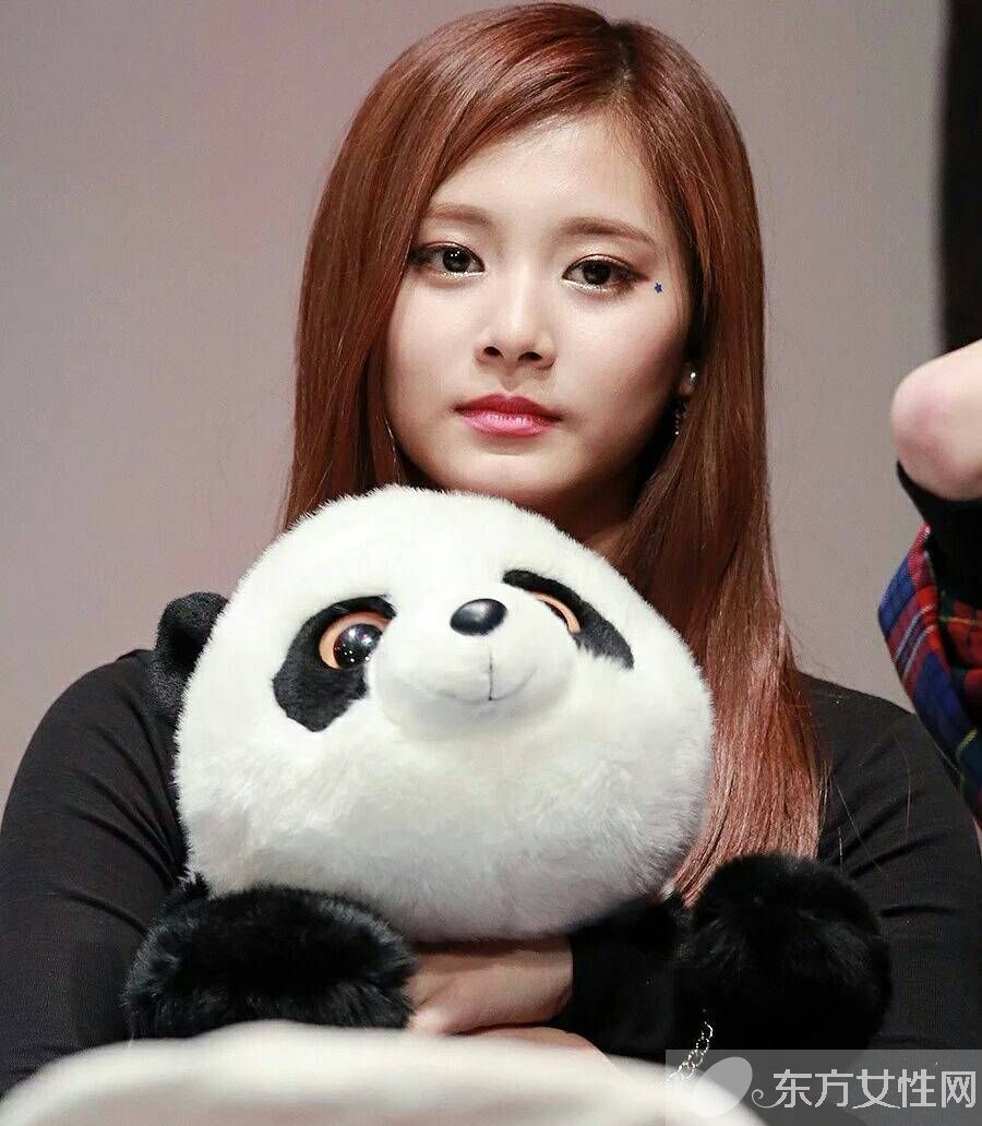 周子瑜事件是怎么回事 周子瑜家庭背景个人资料