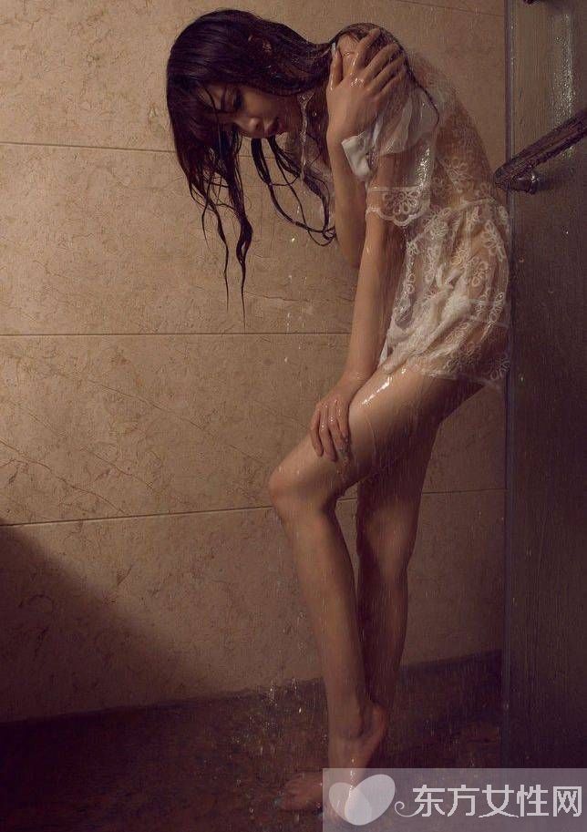 北舞校花梦妮全裸性感写真 因酷似angelababy走红