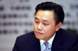 中国前首富黄光裕得罪了谁 揭黄光裕14年牢狱真相背后