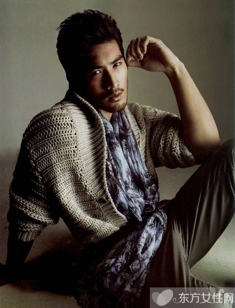 高以翔女友是蔡依林吗 高以翔家庭背景个人资料