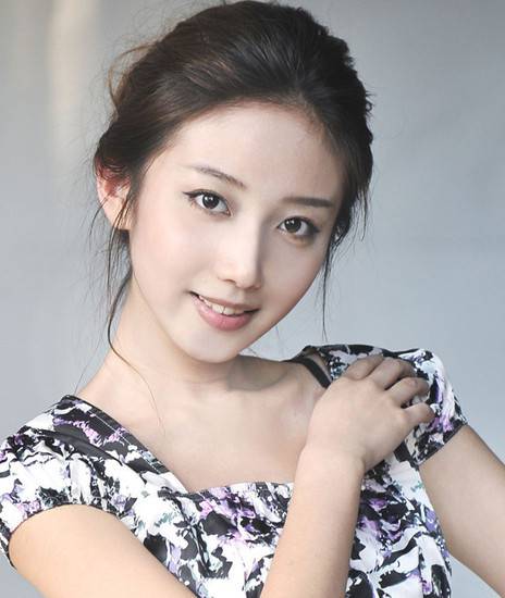 袁佳怡献b门是什么 北大校花袁佳怡献b门全套照