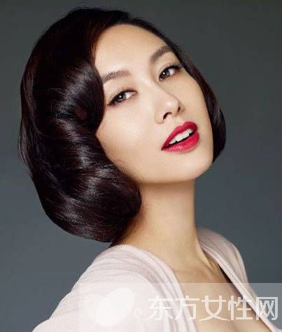 朱茵谈昔日演三级片是被导演骗去 朱茵个人资料曝光