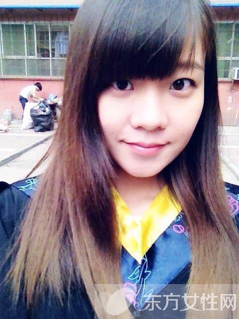  猪蹄西施 李佩煜走红 生活私照遭扒素颜好美