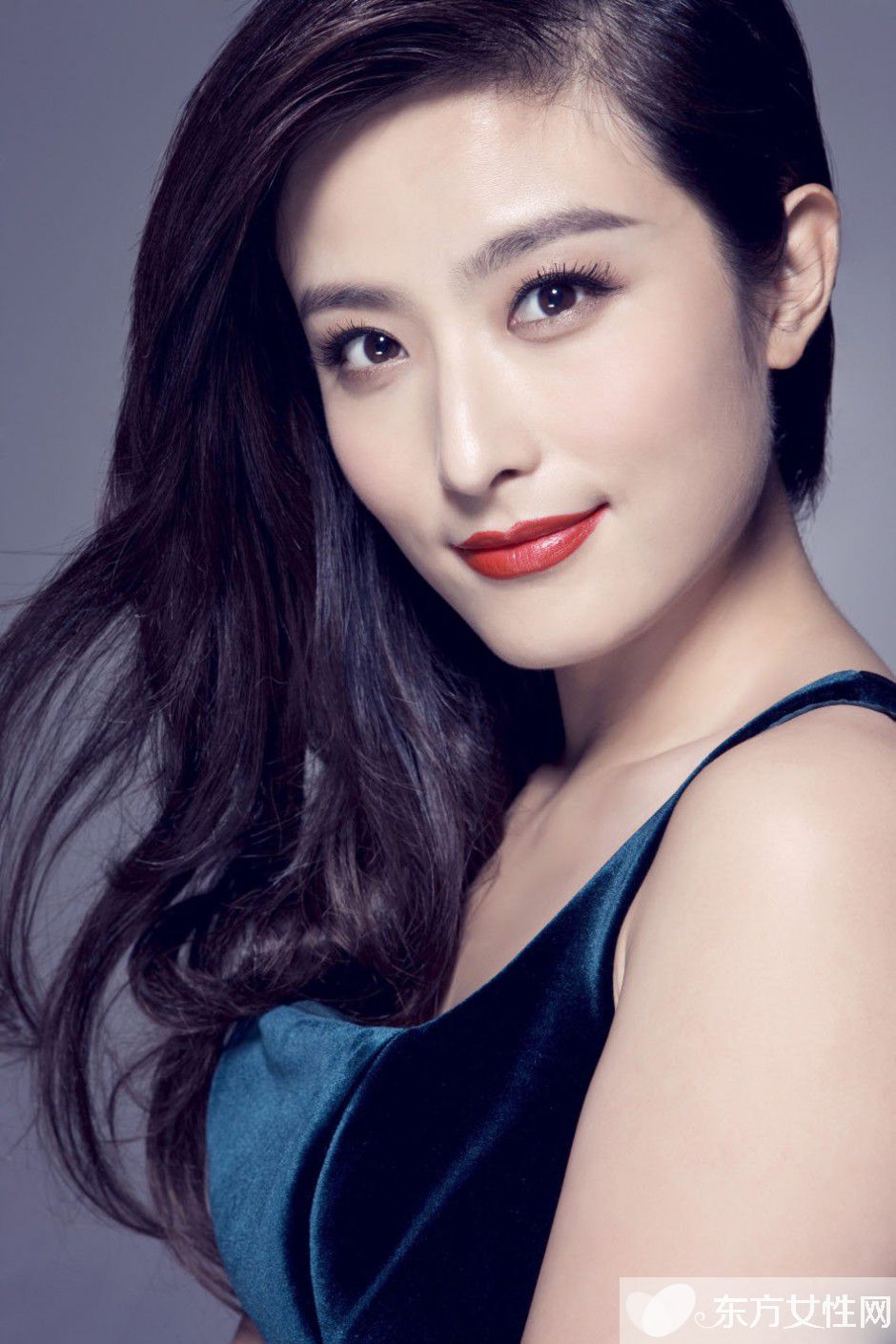 演员徐百卉的老公是谁 徐百卉比基尼秀性感小蛮腰