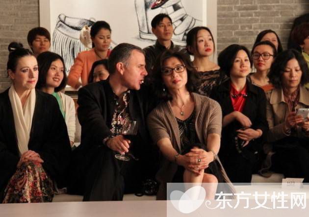 变性舞蹈家金星的孩子是自己生的吗 述金星与老公的幸福生活