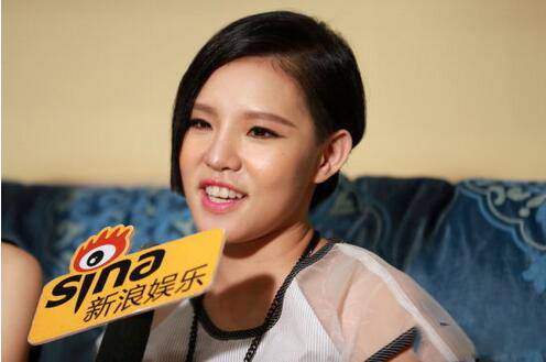 谢依霖身高体重多少 揭为什么被叫Hold住姐