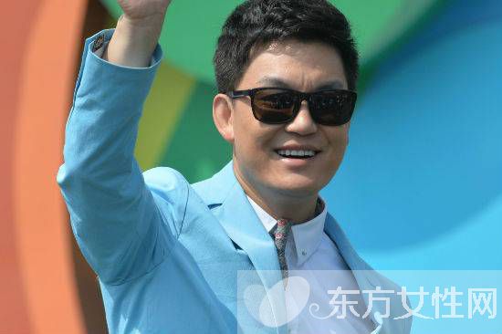 村长李锐老婆照片介绍 女儿跳跳人小鬼大表白TFBOYS