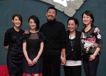 揭周润发为什么没有孩子 周润发陈荟莲养子大曝光