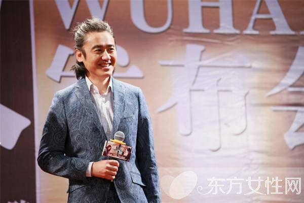 吴秀波儿子正面照曝光 吴秀波老婆尚洁个人资料