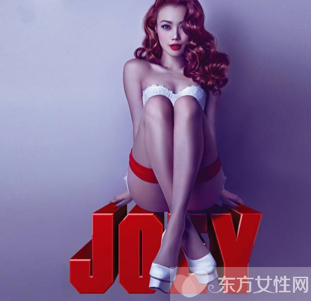 容祖儿下体夹春卷事件揭秘 真假容祖儿亮相签售会