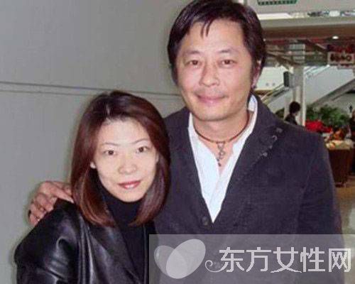 王杰女儿照片曝光 自曝19岁闪婚生女如今已当外公