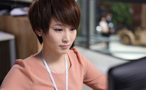 谢楠与吴京离婚惨遭家暴内幕曝光 谢楠个人资料