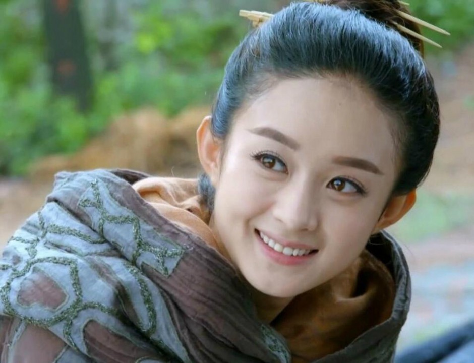 赵丽颖陷害袁姗姗出丑 遭网友怒骂滚出娱乐圈