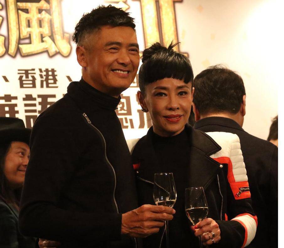 揭周润发为什么没有孩子 周润发陈荟莲养子大曝光