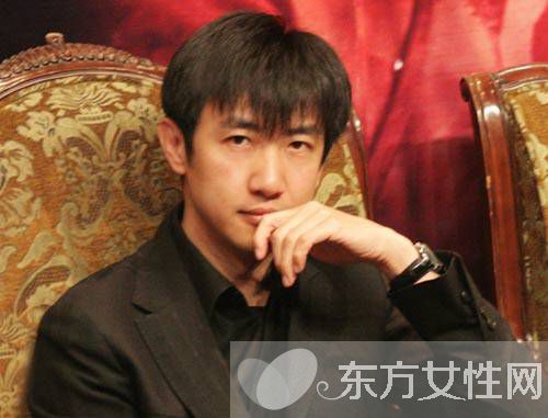 鄢颇个人资料曝光 揭秘李小冉鄢颇分手真相内幕