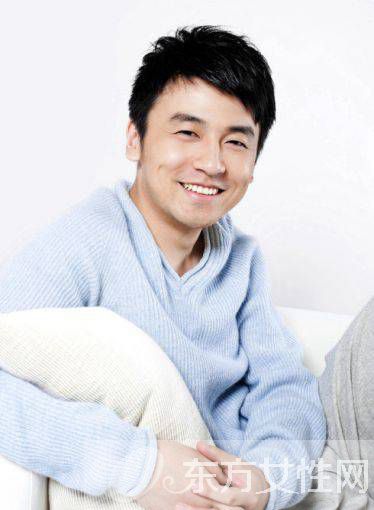 雷佳音个人资料曝光 雷佳音老婆翟煦飞资料图片