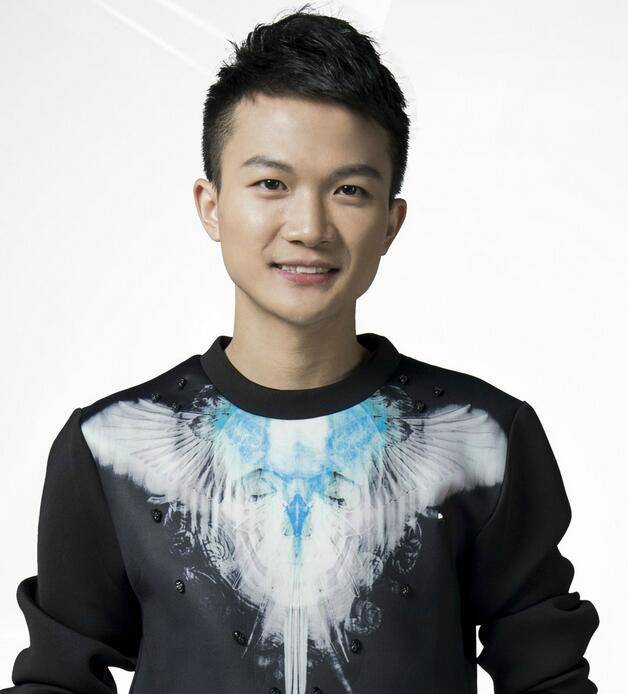 周深女生版卷珠帘超好听 周深家庭背景资料曝光