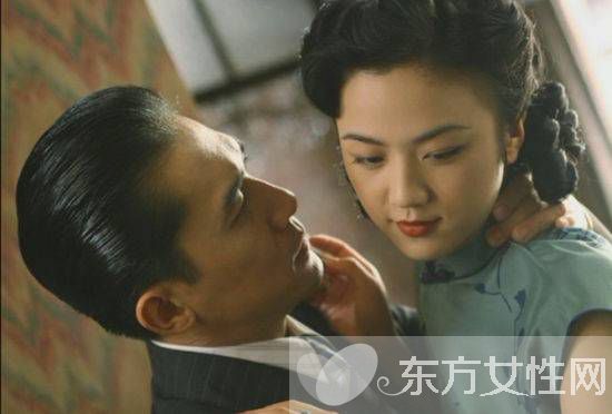 汤唯梁朝伟色戒是真做吗 揭全裸露点床戏背后内幕